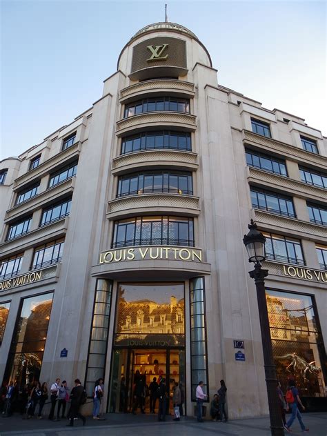 cheaper to buy louis vuitton in paris or london|best Louis Vuitton store Paris.